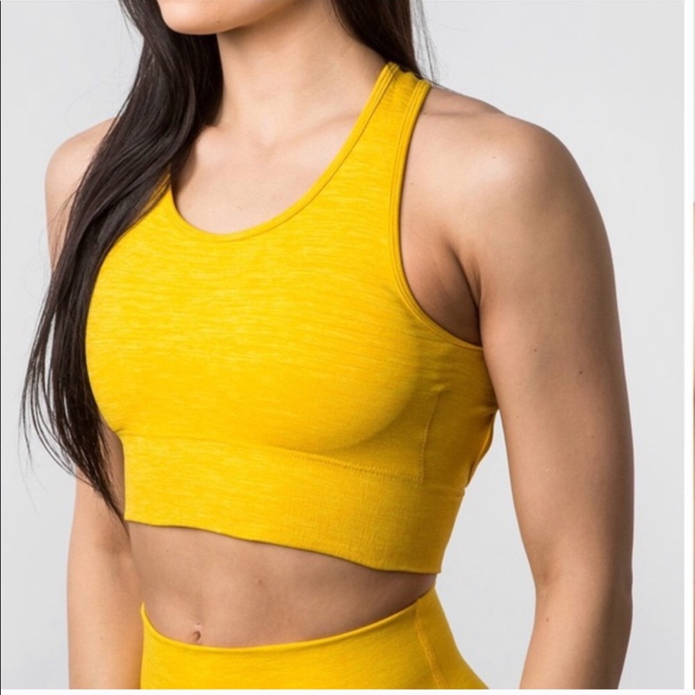 Alphalete Revival Vault Bra Yellow